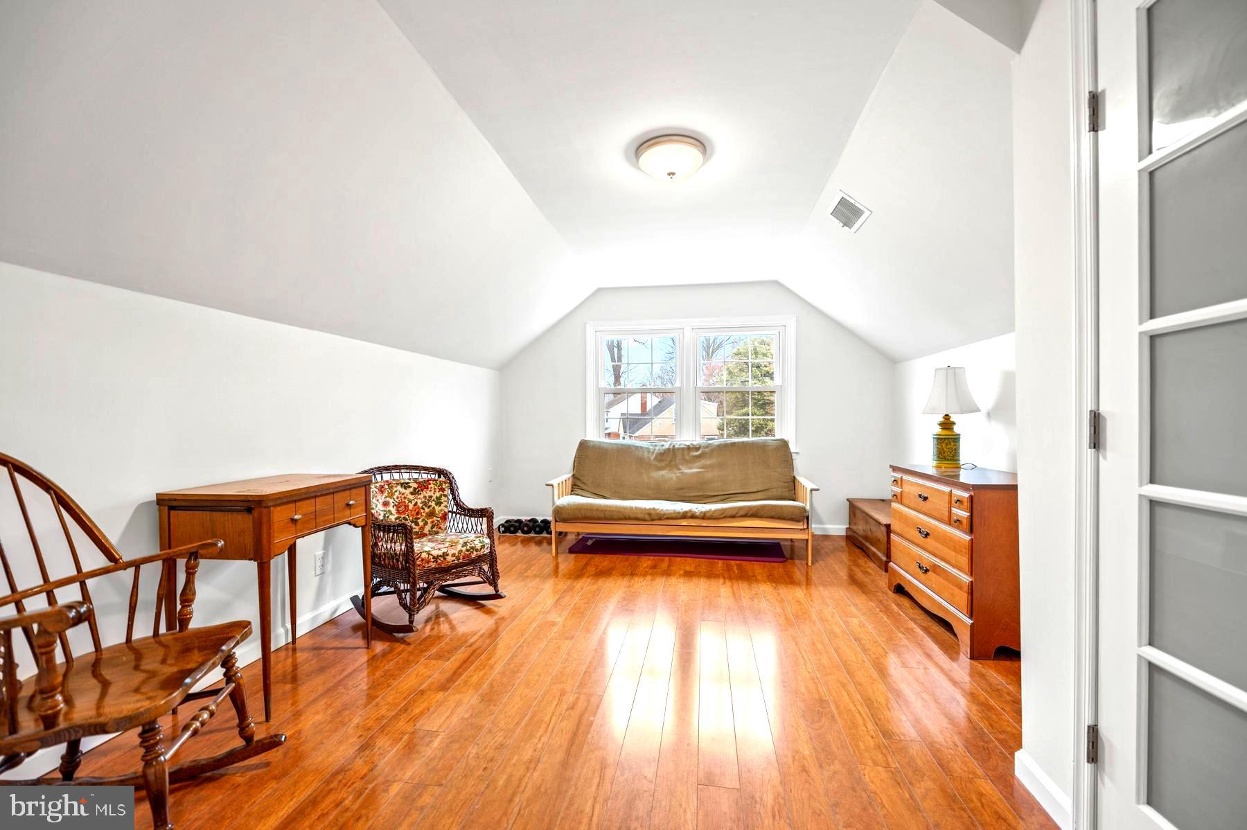 221 Golf Hills Road Havertown, PA 19083 - Photo 22 of 35