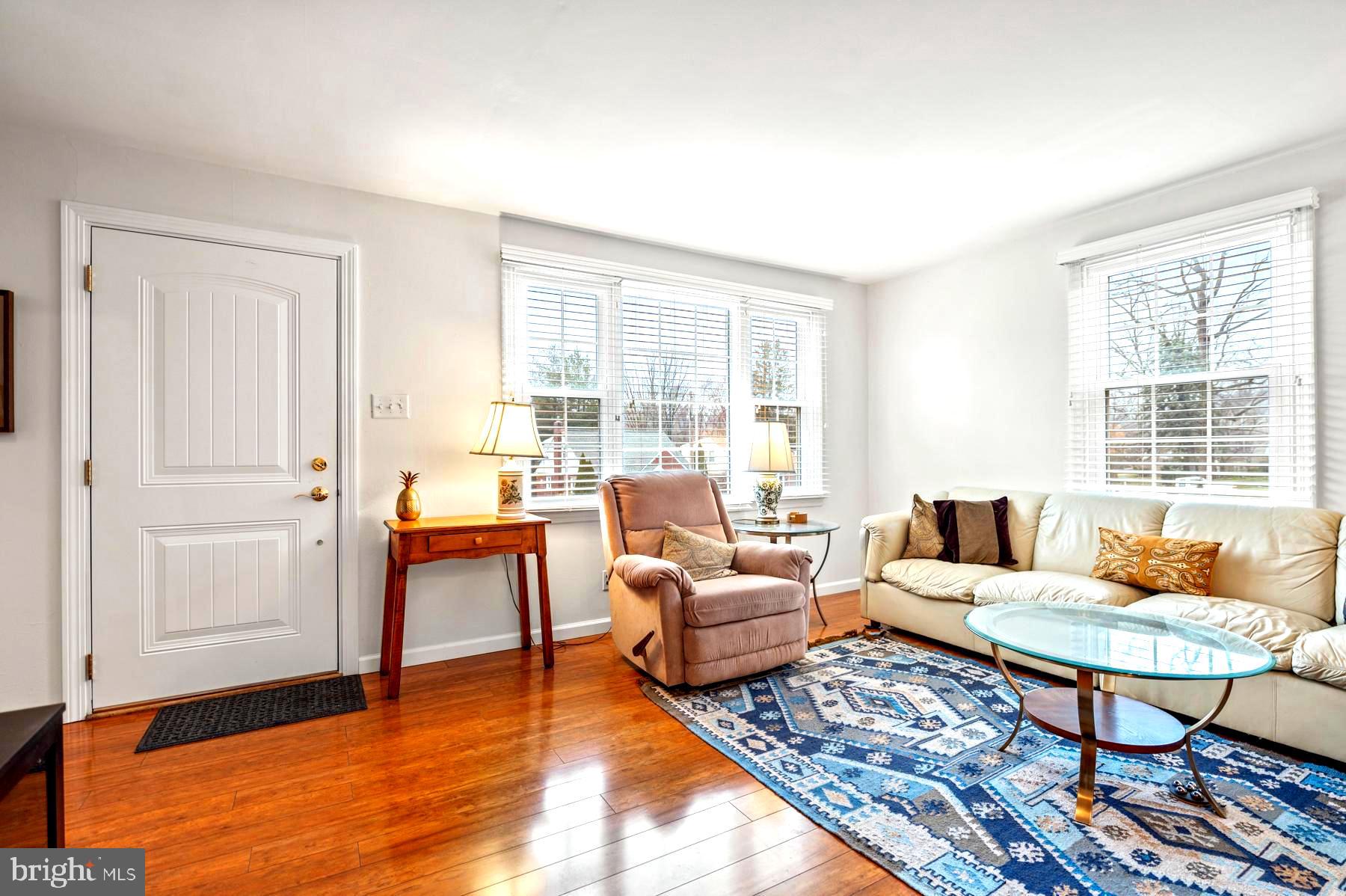 221 Golf Hills Road Havertown, PA 19083 - Photo 6 of 35