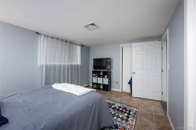 $2,100 | 4 Woodbine Drive, Unit 2, Mahopac, NY 10541