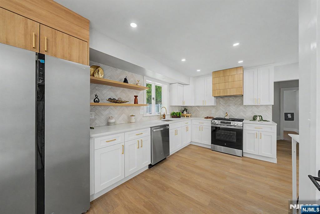 19 Ferndale Road Wayne, NJ 07470 - Photo 7 of 26 Gallery Image 7