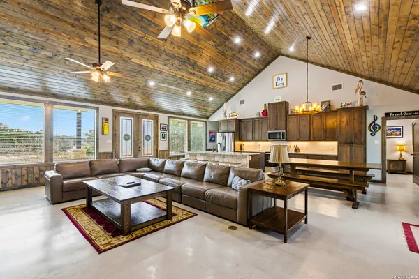 $939,000 | 1644 Mountain Vly Drive, Concan, TX 78838