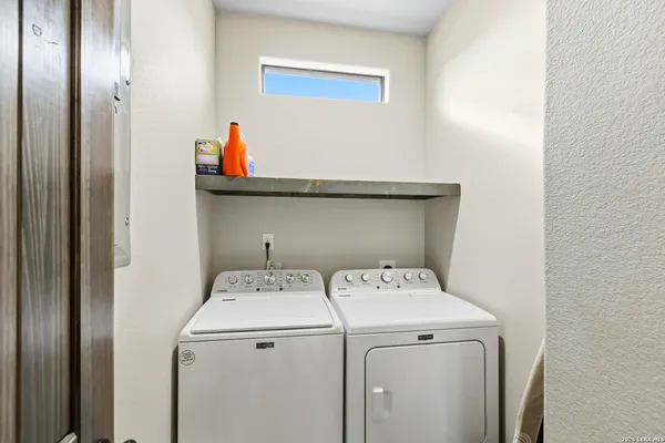 $939,000 | 1644 Mountain Vly Drive, Concan, TX 78838