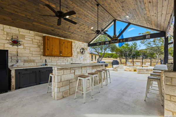 $939,000 | 1644 Mountain Vly Drive, Concan, TX 78838