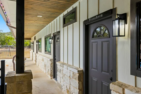 $939,000 | 1644 Mountain Vly Drive, Concan, TX 78838