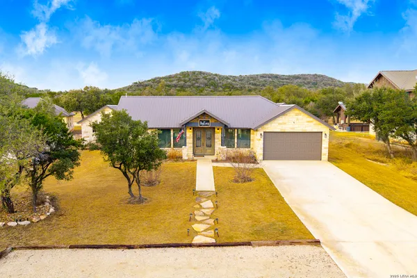 $939,000 | 1644 Mountain Vly Drive, Concan, TX 78838
