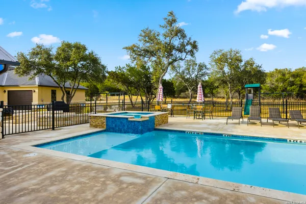 $939,000 | 1644 Mountain Vly Drive, Concan, TX 78838