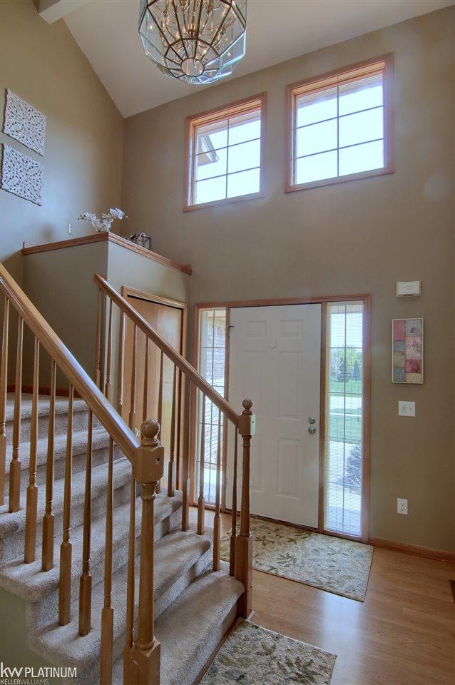 49461 Monte Road New Baltimore, MI 48047 - Photo 4 of 35 31348208-3.JPG