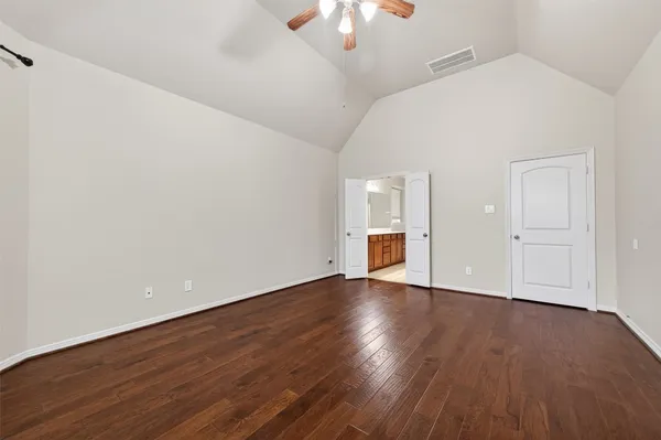 $3,200 | 5215 Field Briar Lane, Sugar Land, TX 77479