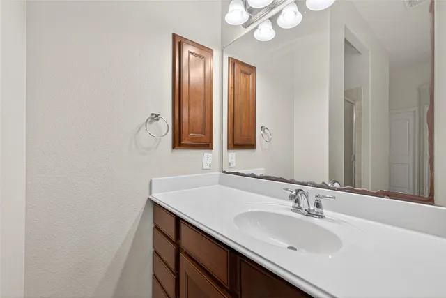 $3,200 | 5215 Field Briar Lane, Sugar Land, TX 77479