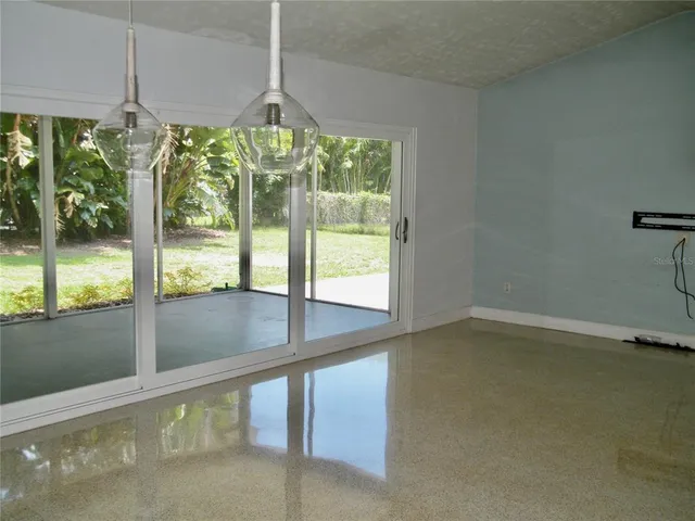 $4,250 | 1060 Jesse Avenue, Safety Harbor, FL 34695