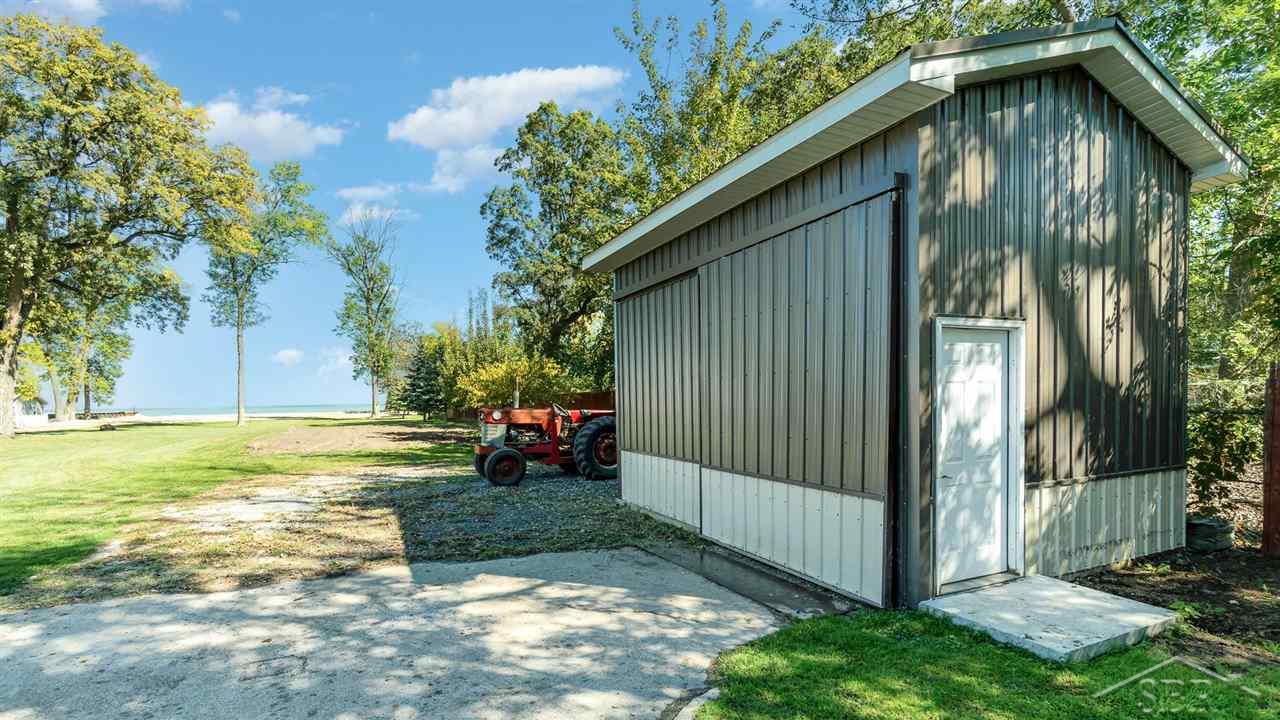 405 Richards Road Bay City, MI 48706 - Photo 31 of 38 12x16 shed