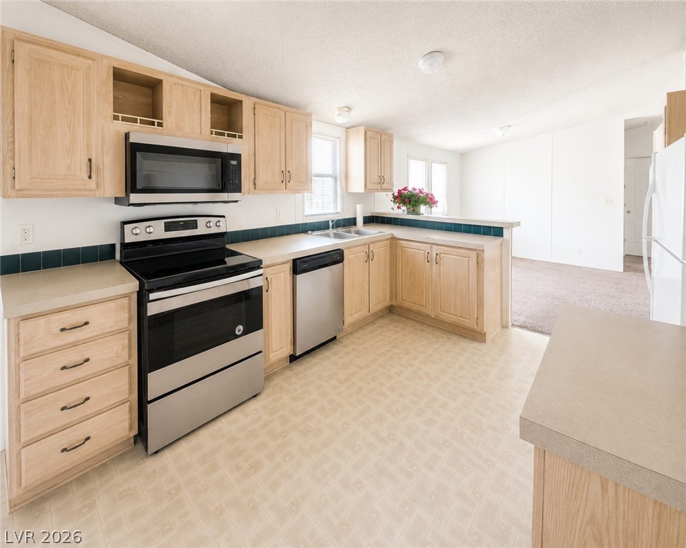 973 Bel Air Road Indian Springs, NV 89018 - Photo 8 of 25