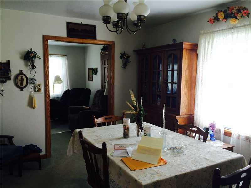 301 Aiken Road New Castle, PA 16101 - Photo 6 of 11 Dining Room.