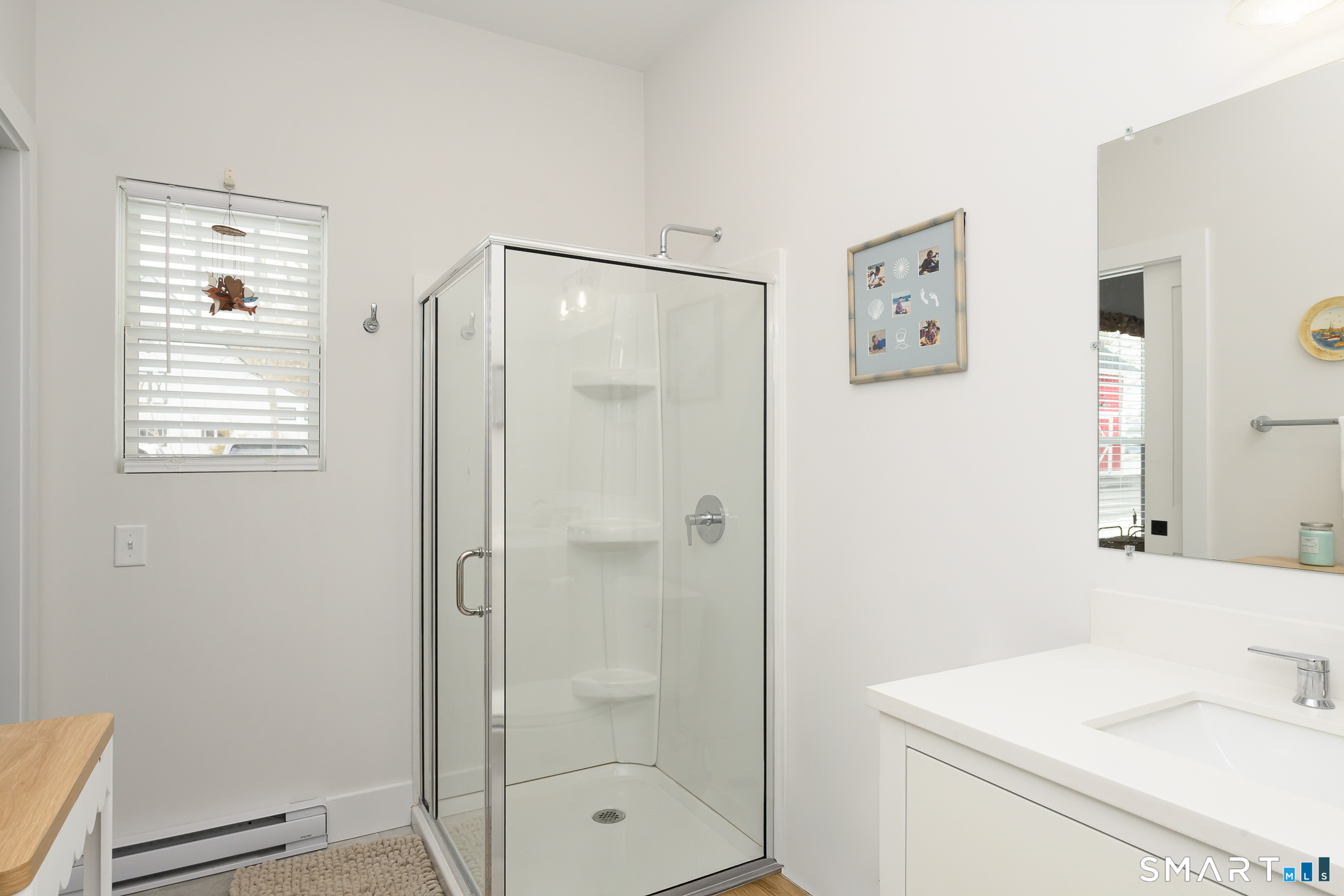 138 Boston Post Road, Unit 2 East Lyme, CT 06333 - Photo 12 of 30 1st floor full bath
