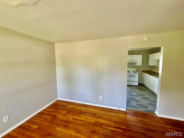$105,000 | 6005 Shillington Drive, Berkeley, MO 63134