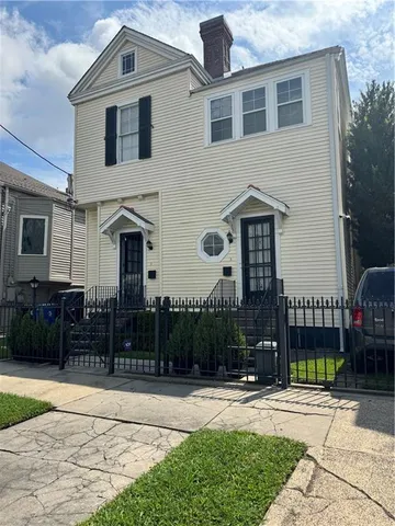 $1,800 | 1627 Marengo Street, New Orleans, LA 70115