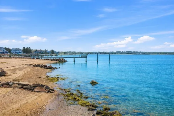 $2,200,000 | 1 Starboard Way, Mattapoisett, MA 02739