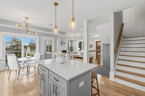 $2,200,000 | 1 Starboard Way, Mattapoisett, MA 02739