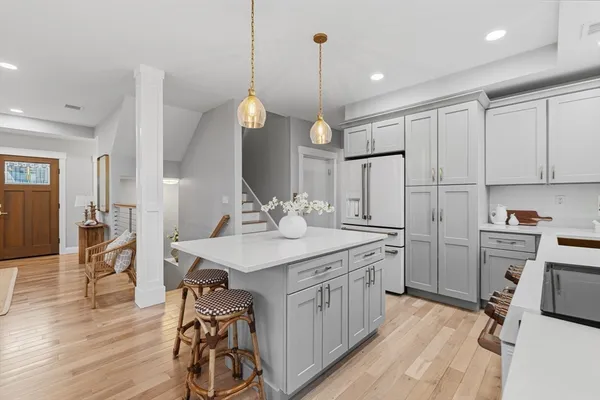 $2,200,000 | 1 Starboard Way, Mattapoisett, MA 02739