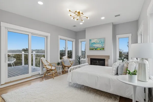 $2,200,000 | 1 Starboard Way, Mattapoisett, MA 02739