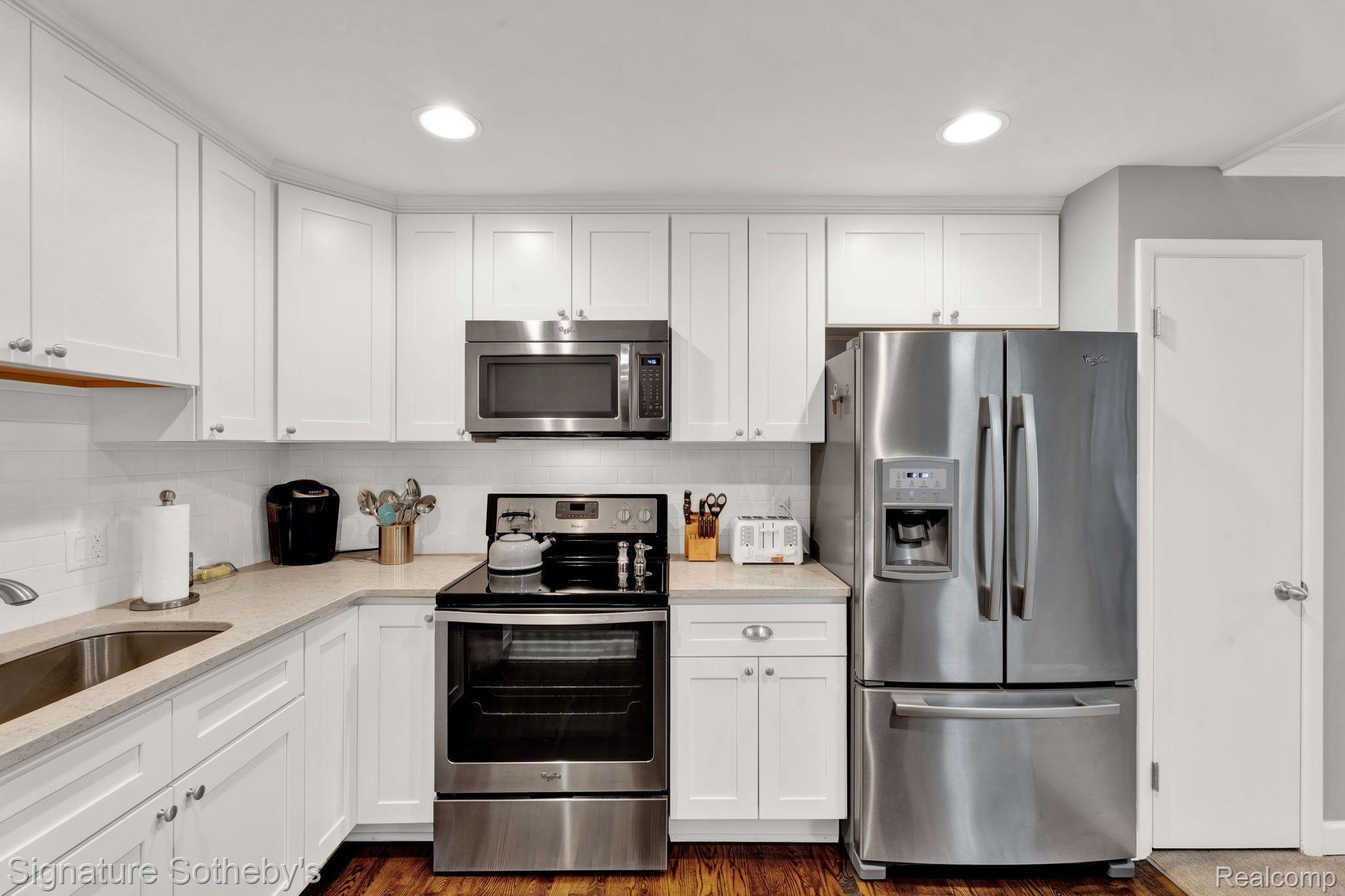 850 North Adams Road, Unit 4 Birmingham, MI 48009 - Photo 10 of 16 Gallery Image 10