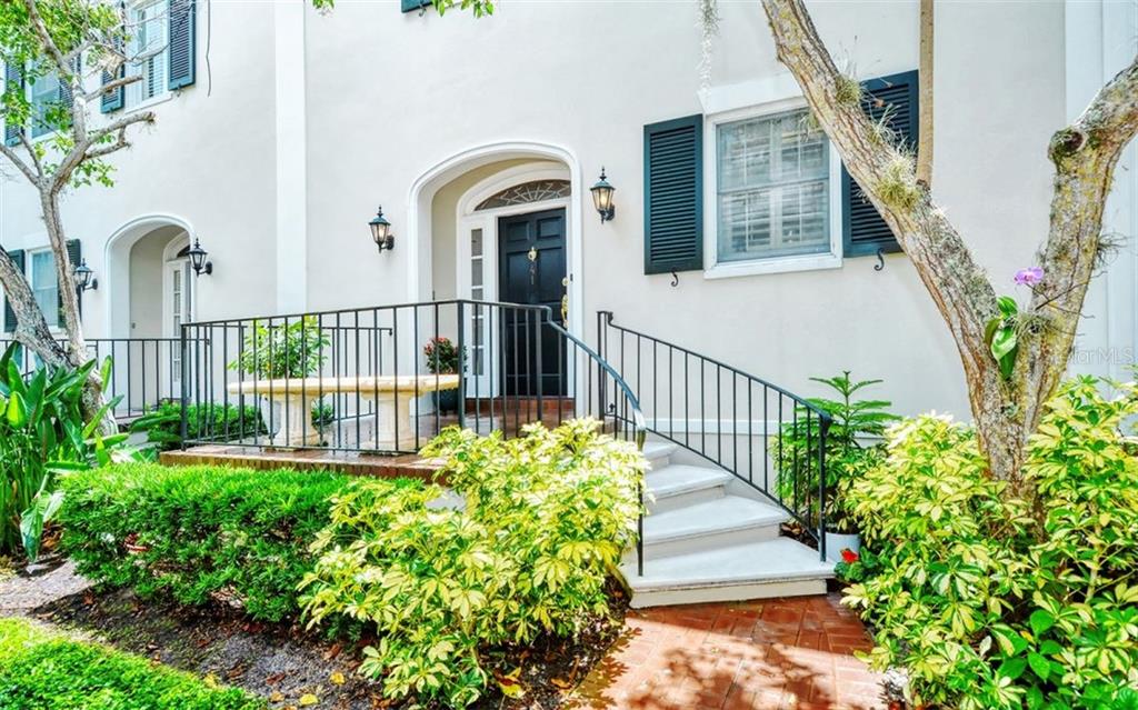 41 Bishopscourt Road, Unit 119 Osprey, FL 34229 - Photo 1 of 1 Front