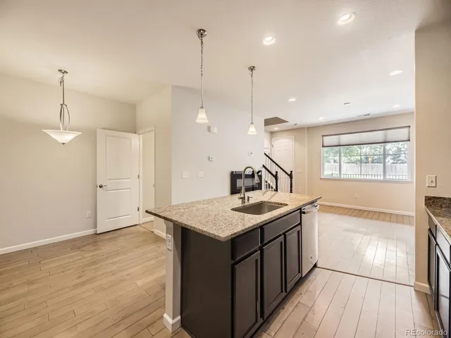 $520,000 | 600 East Dry Creek Place, Littleton, CO 80122