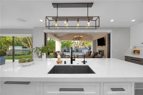 $3,499,000 | 6712 Morning Tide Drive, Huntington Beach, CA 92648