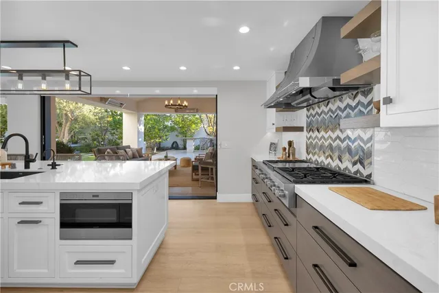 $3,499,000 | 6712 Morning Tide Drive, Huntington Beach, CA 92648