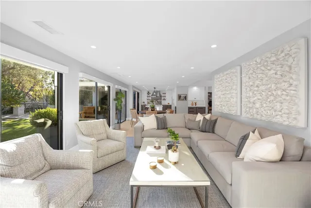 $3,499,000 | 6712 Morning Tide Drive, Huntington Beach, CA 92648