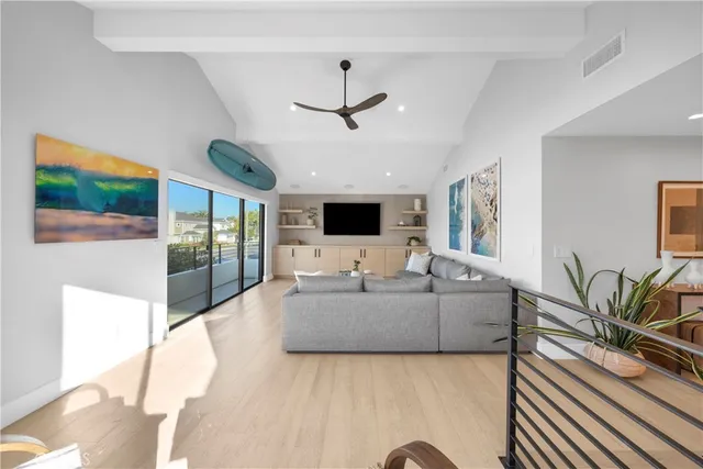 $3,499,000 | 6712 Morning Tide Drive, Huntington Beach, CA 92648