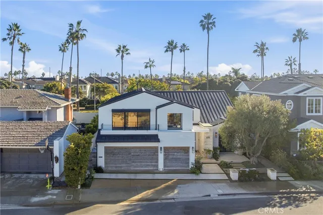 $3,499,000 | 6712 Morning Tide Drive, Huntington Beach, CA 92648