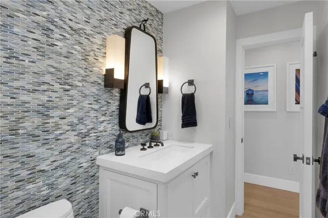 $3,499,000 | 6712 Morning Tide Drive, Huntington Beach, CA 92648