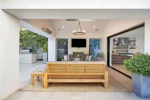 $3,499,000 | 6712 Morning Tide Drive, Huntington Beach, CA 92648