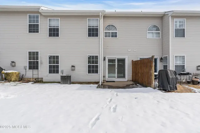 $499,900 | 8 Nutmeg Court, Tinton Falls, NJ 07753