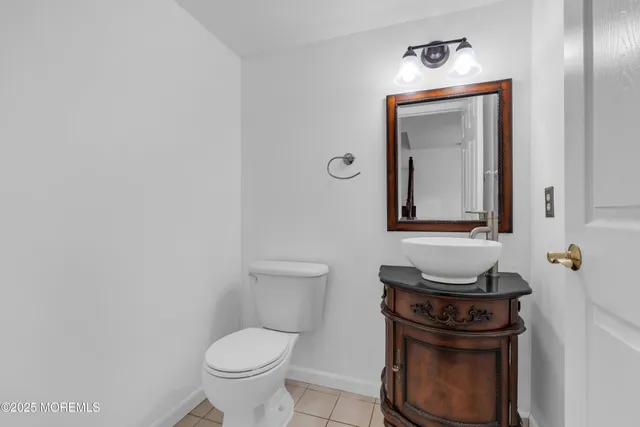 $499,900 | 8 Nutmeg Court, Tinton Falls, NJ 07753