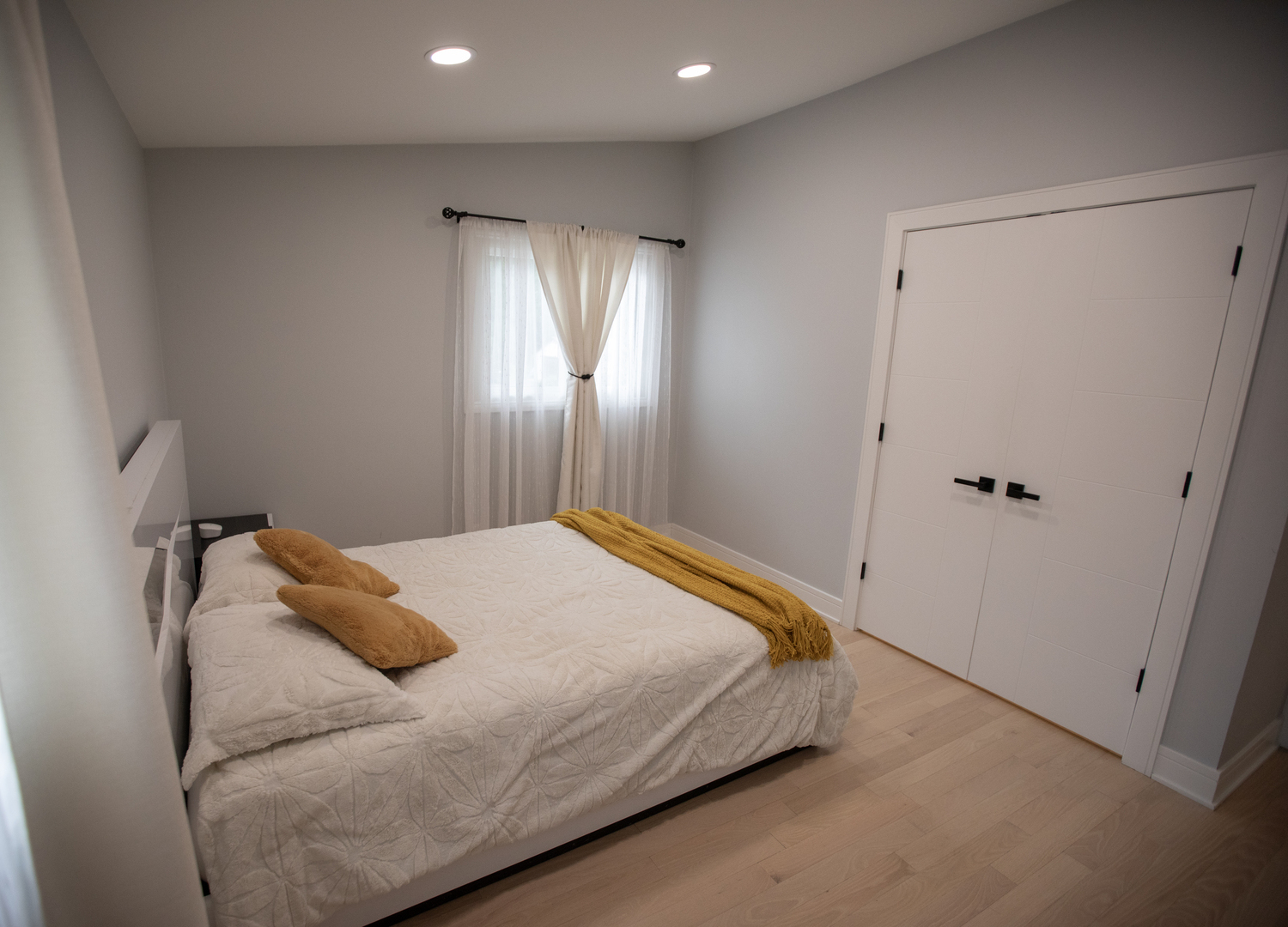 3010 Covert Road Glenview, IL 60025 - Photo 8 of 24