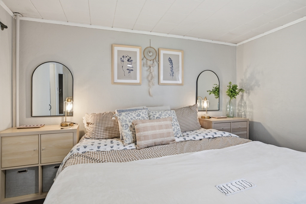 53 Chestnut Street Ware, MA 01082 - Photo 27 of 42