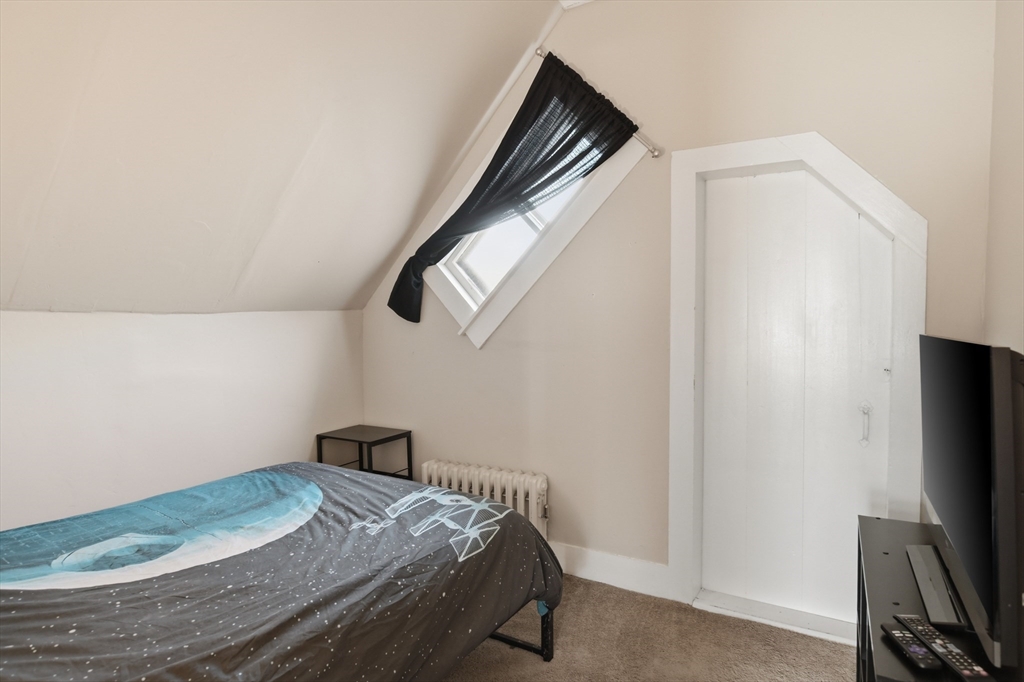 53 Chestnut Street Ware, MA 01082 - Photo 31 of 42