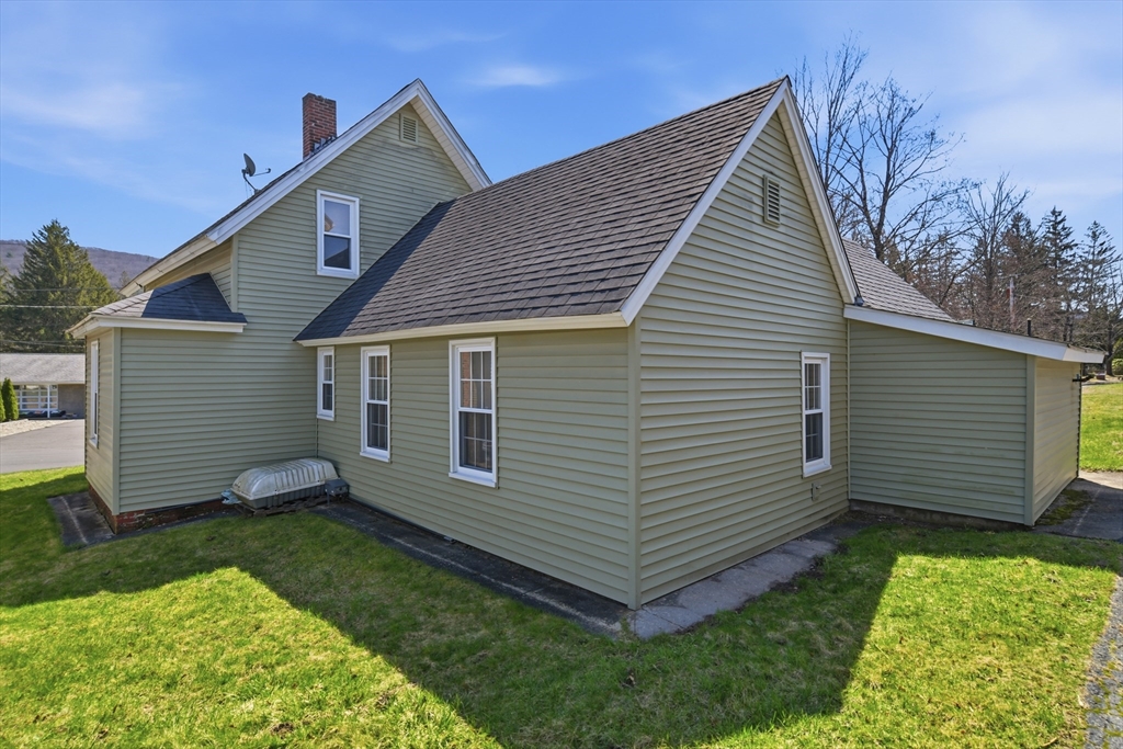 53 Chestnut Street Ware, MA 01082 - Photo 41 of 42