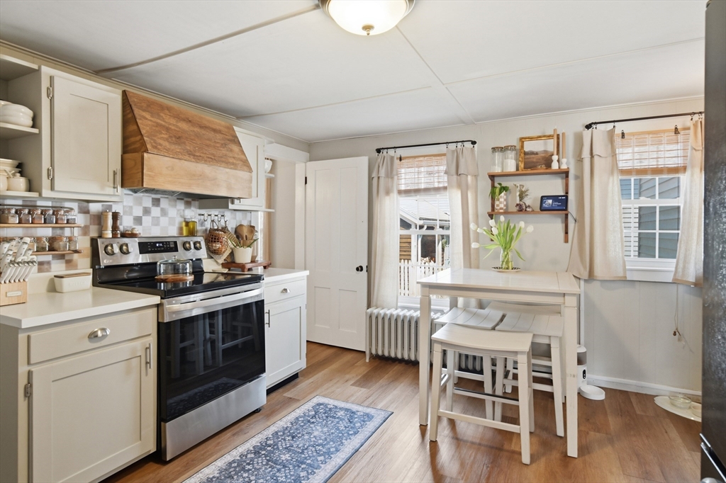 53 Chestnut Street Ware, MA 01082 - Photo 6 of 42