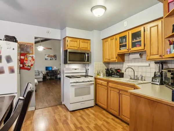 $309,900 | 12219 South Avers Avenue, Alsip, IL 60803