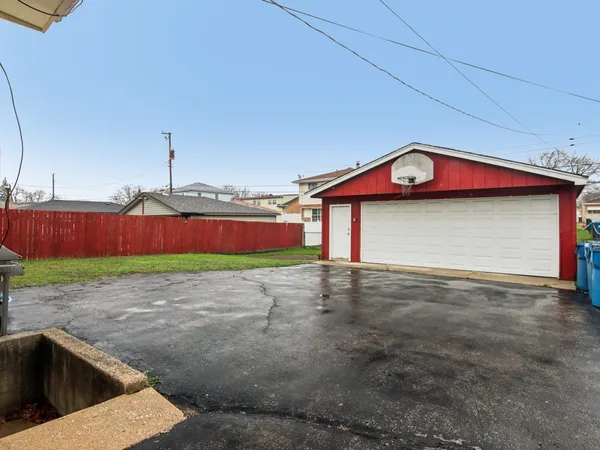 $309,900 | 12219 South Avers Avenue, Alsip, IL 60803