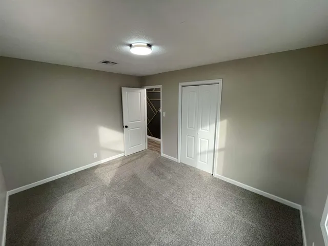 $140,000 | 2050 South Grove Street, Wichita, KS 67211