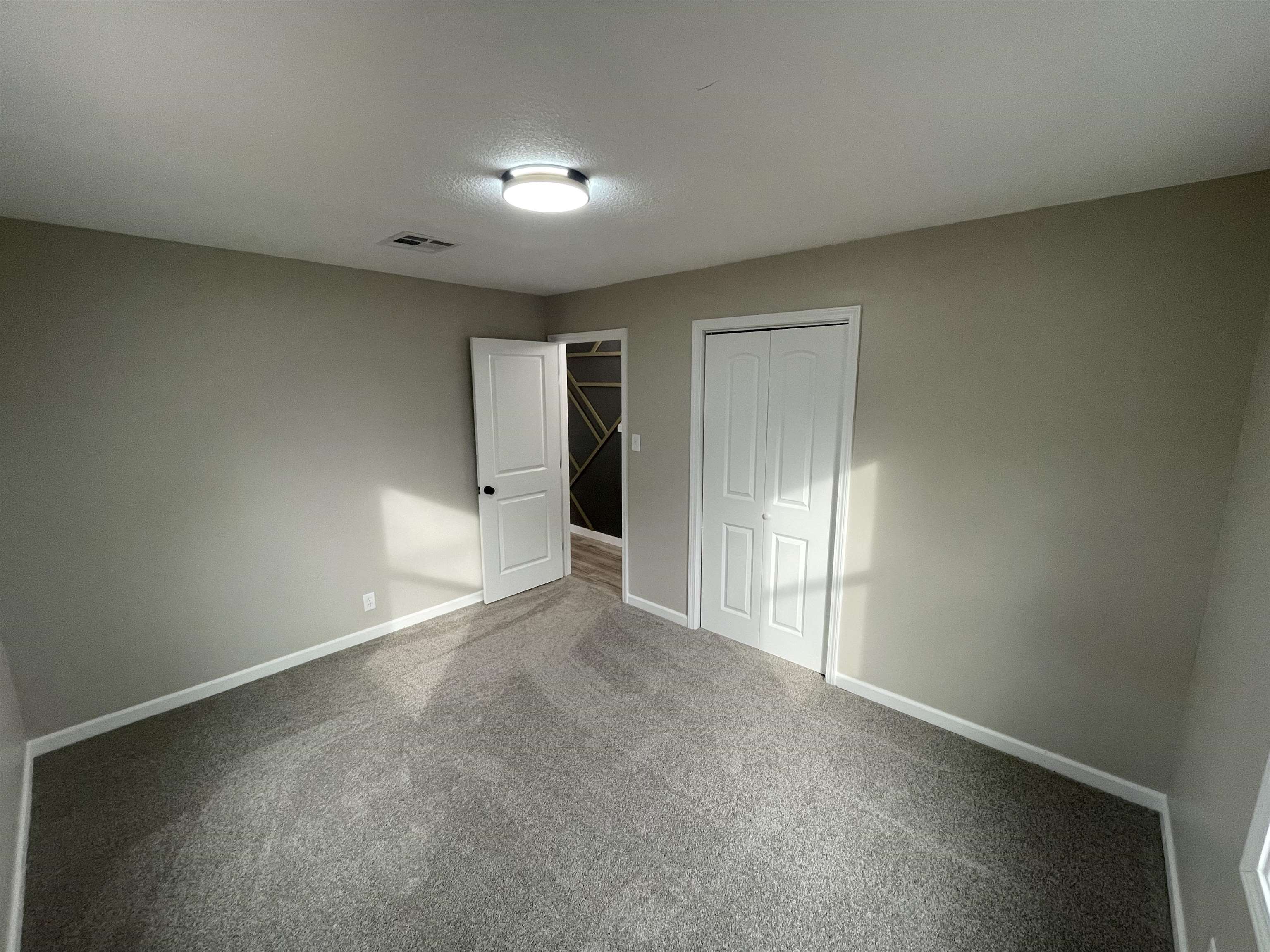 2050 South Grove Street Wichita, KS 67211 - Photo 15 of 23