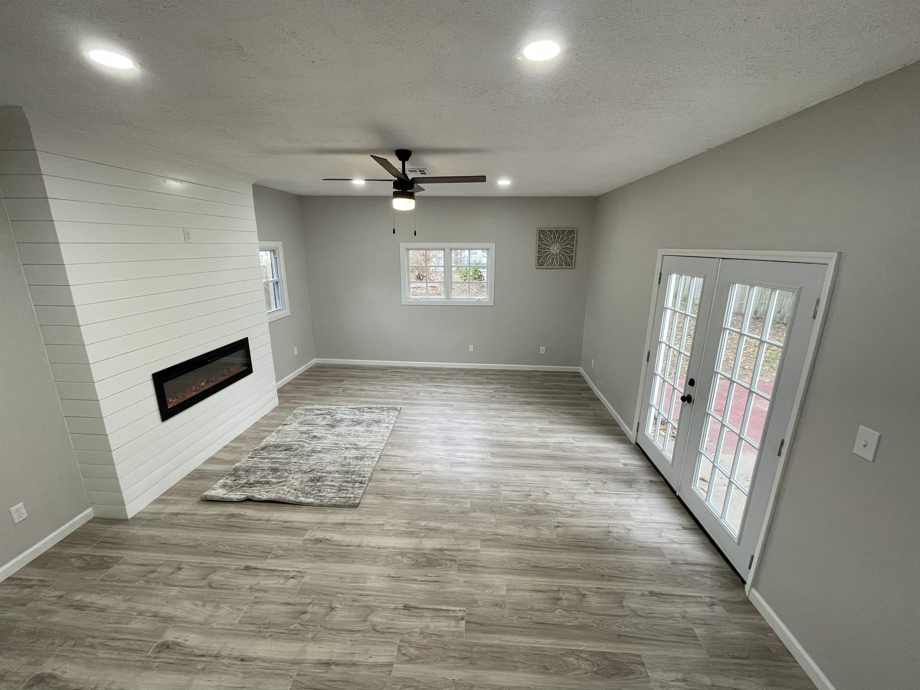 2050 South Grove Street Wichita, KS 67211 - Photo 16 of 23