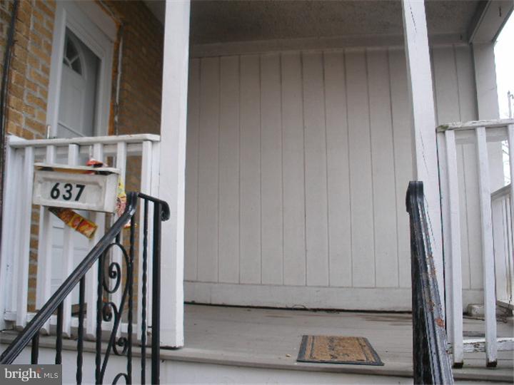 637 Copley Road Upper Darby, PA 19082 - Photo 1 of 20 Exterior Front
