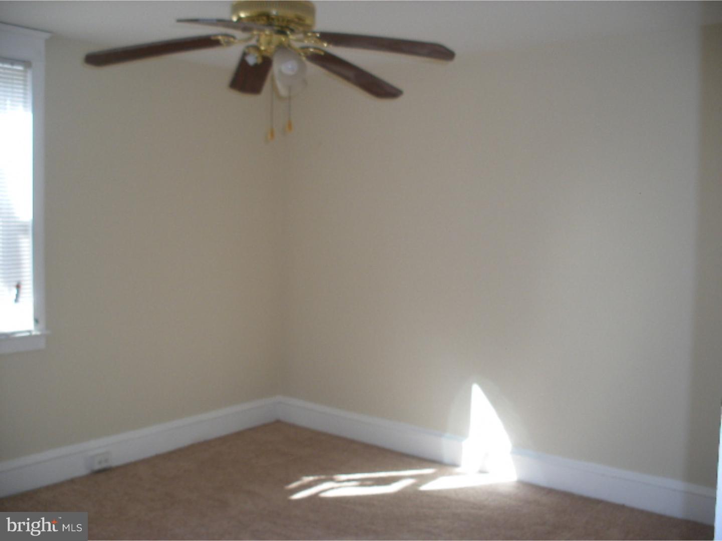 637 Copley Road Upper Darby, PA 19082 - Photo 14 of 20 Bedroom - Main
