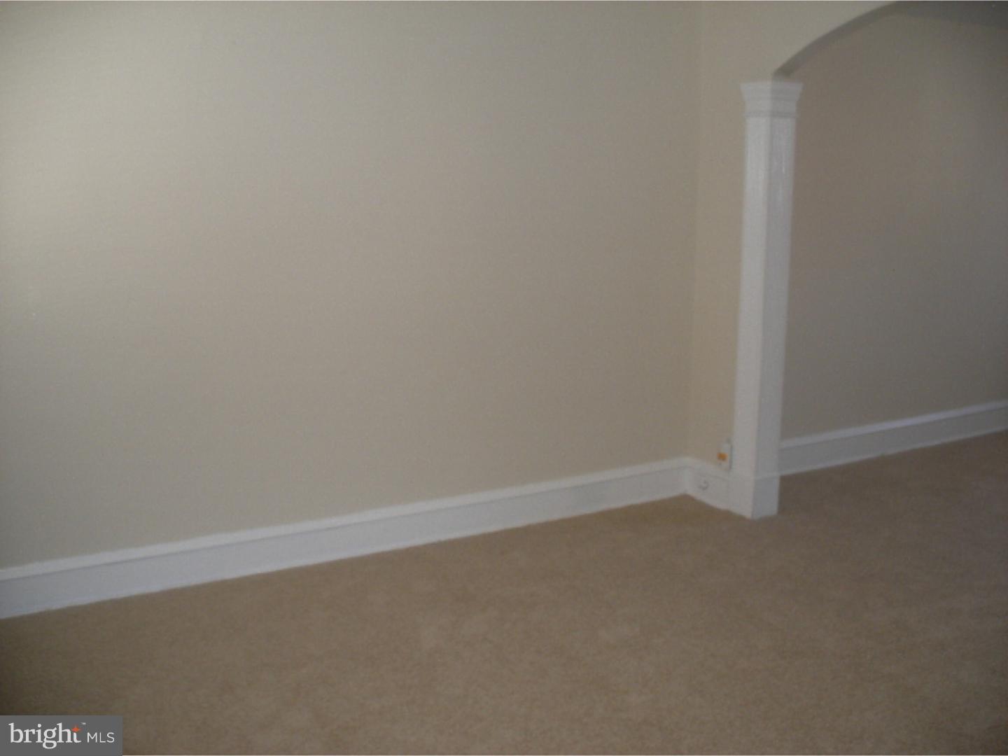 637 Copley Road Upper Darby, PA 19082 - Photo 5 of 20 Living Room