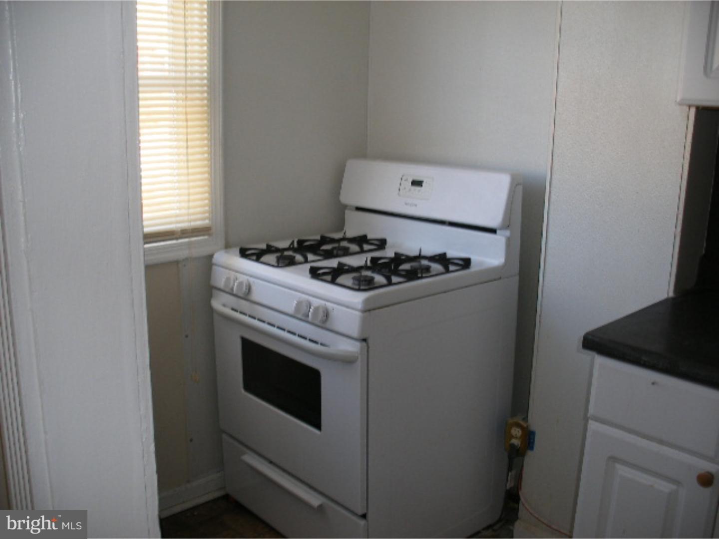 637 Copley Road Upper Darby, PA 19082 - Photo 10 of 20 Kitchen